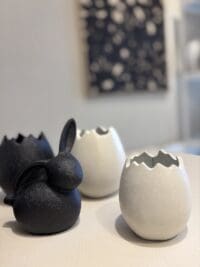 Metalen open decoratie ei voor waxinelichtjes, verkrijgbaar in twee formaten