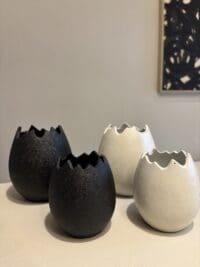 Metalen open decoratie ei voor waxinelichtjes, verkrijgbaar in twee formaten