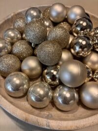 Set van 40 licht beige kerstballen met matte, glanzende en glitter afwerking